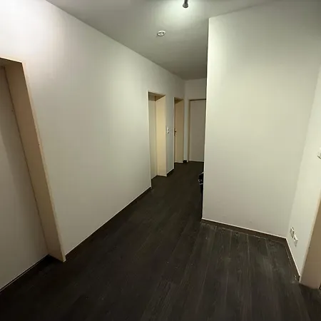 Apartment 8p Kueche Bad *